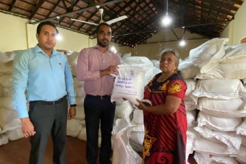 மன்னார் மாந்தை மக்களுக்கு தமிழக உதவிகளை வழங்கும் நடவடிக்கை ஆரம்பம்(Photo)