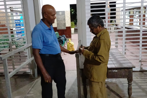 கொழும்புக்கான உதயதேவி தொடருந்து சேவை மீண்டும் ஆரம்பம் | Udaya Devi Service To Colombo Resumes