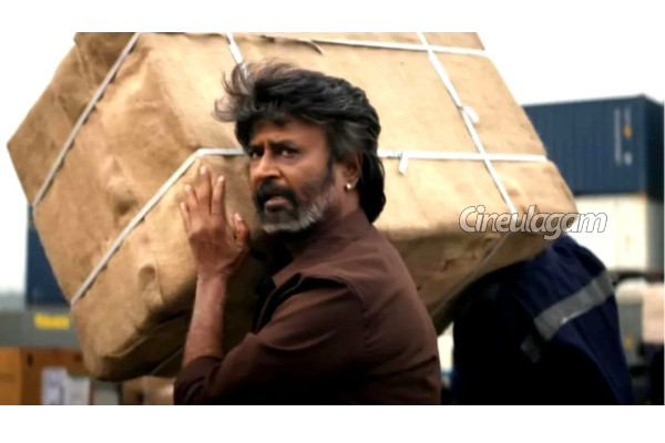 ரஜினியுடன் இருக்கும் இந்த பிரபல நடிகர் யார் என்று தெரிகிறதா?... இந்த நடிகர் தானா? | Unseen Photo Of Rajinikanth Viral