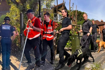 சாலையோரம் கிடந்த உடல் உறுப்பு: மாணவன் கொடுத்த தகவலை தொடர்ந்து பொலிசார் நடவடிக்கை