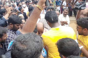 யாழில் பெரும் குடுமிப்பிடி சண்டையில் நடந்து முடிந்த தியாகி திலீபனின் நினைவேந்தல் (Video)
