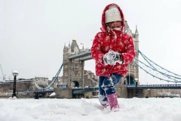 பிரித்தானியாவை தாக்கவுள்ள அதிவேக பனிப்புயல் - எச்சரிக்கை செய்தி!
