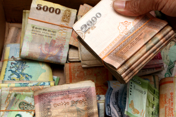 சீரற்ற காலநிலையினால் பாதிக்கப்பட்ட மக்களுக்கு நிவாரணம் | Billion Rupees Alocated For Peoples