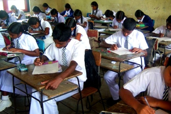 13 ஆண்டுகள் கல்வி கற்காமல் பாடசாலையை விட்டு வெளியேற முடியாது : அநுர அறிவிப்பு | No One Cant Leave School Without 13Years Education 13 ஆண்டுகள் கல்வி கற்காமல் பாடசாலையை விட்டு வெளியேற முடியாது : அநுர அறிவிப்பு | No One Cant Leave School Without 13Years Education