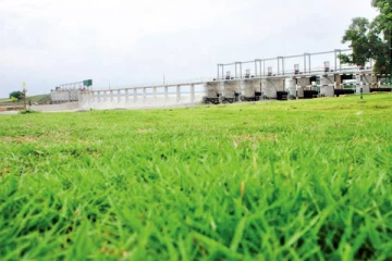 நில குத்தகைகள் கோருவதால் கிளிநொச்சி விவசாயிகள் பாதிப்பு!