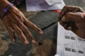 தமிழகத்தில் தேர்தலை முடிவு செய்ய பிப். 20, 21ம் தேதி தேர்தல் ஆணைய கூட்டம் நடத்த திட்டம்