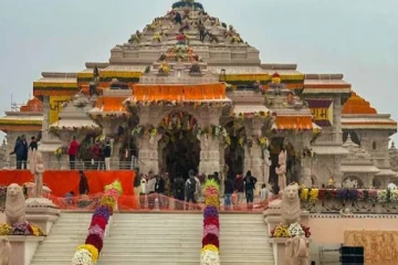 அமெரிக்க வானில் பறக்கவிடப்பட்ட 'ஜெய் ஸ்ரீராம்' பதாகைகள்!