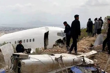 நடுவானில் சிகரெட்டை பற்ற வைத்த விமானி.. 66 பேர் பலியான சோகம்! 6 ஆண்டுக்கு பின் வெளியான தகவல்