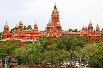 திமுக அதிமுகவிற்கு மக்களுக்கு நல்லது செய்யும் எண்ணம் இல்லை - உயர்நீதிமன்றம் அதிருப்தி