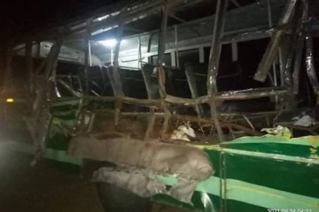 பழனியில் அரசு பேருந்தும் லாரியும் நேருக்கு நேர் மோதி பயங்கர விபத்து - 3 பேர் பலி; 14 பேர் படுகாயம்