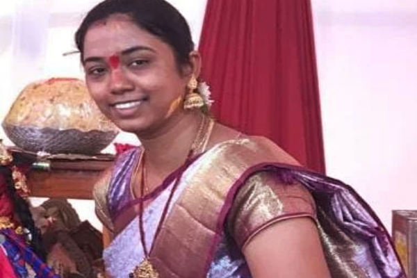 எறும்பை பார்த்து கணவருக்கு கடிதம் எழுதிவிட்டு உயிர்துறந்த பெண் - நடந்தது என்ன? | Myrmecophobia Symptoms Deceased Woman Viral எறும்பை பார்த்து கணவருக்கு கடிதம் எழுதிவிட்டு உயிர்துறந்த பெண் - நடந்தது என்ன? | Myrmecophobia Symptoms Deceased Woman Viral