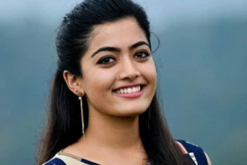 நடிகை ராஷ்மிகா மந்தனா, இந்த 32 வயது நடிகரை தான் காதலிக்கிறாரா.. காதலை உறுதி செய்த பயணம்