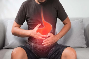 உங்களுக்கு இந்த அறிகுறிகள் இருக்கா? அப்போ அல்சர் பிரச்சனையா இருக்கலாம்