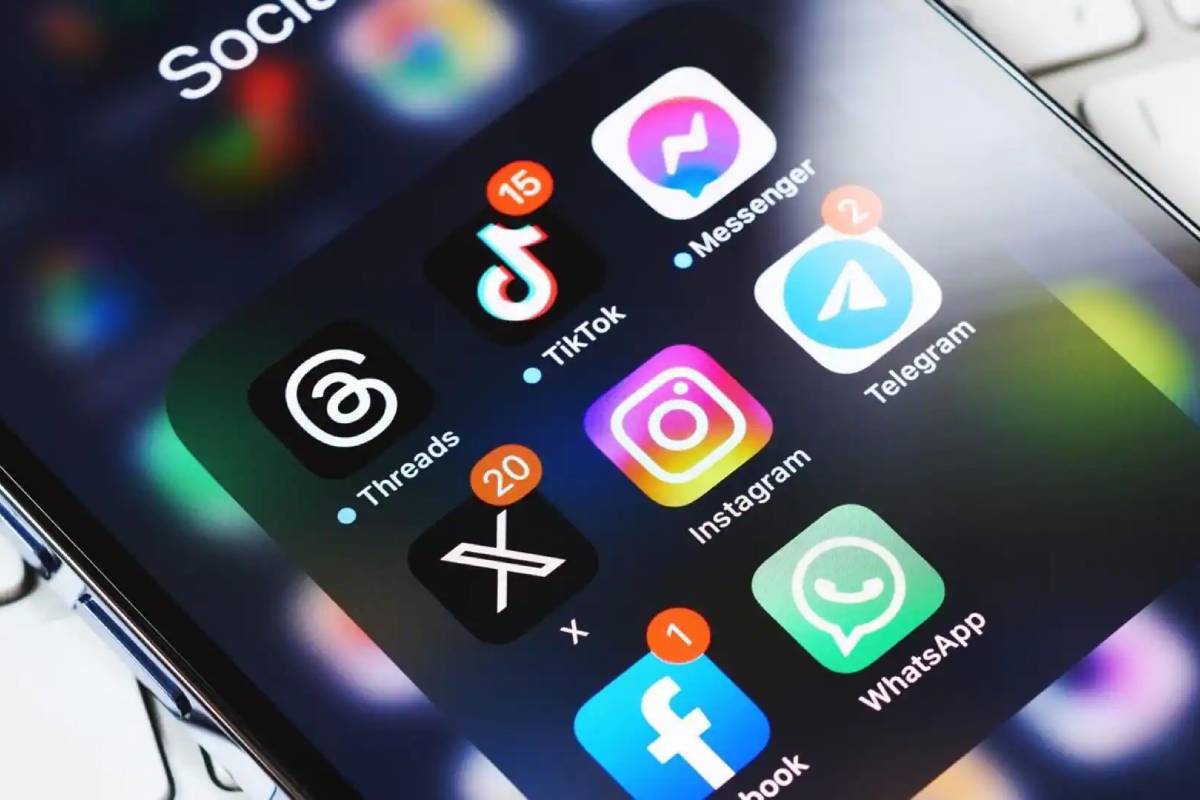 பதின்மவயதினருக்கு சமூக ஊடகத் தடை: சோதனை அடிப்படையில் செயல்படுத்த பிரித்தானியா திட்டம் | Uk Trails Social Media Ban For Teenagers