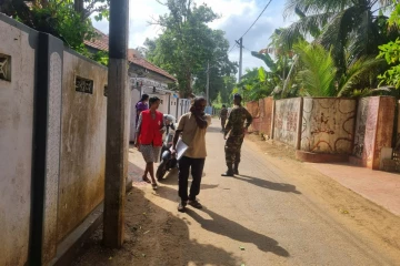கரணவாய் கிராமம் முழுவதும் டெங்கு ஒழிப்பு நடவடிக்கை...!