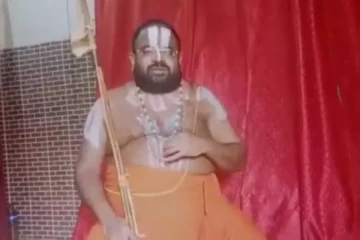 கோயில்களில் ஆகம விதிப்படி பூஜைகள் நடைபெற வேண்டும் : ராமானுஜ ஜீயர் !