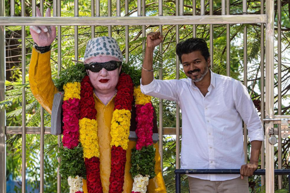 எம்.ஜி.ஆருக்கு அடுத்து விஜய் புரட்சி! முதல் தேர்தலிலேயே ஆட்சி வாய்ப்பு... | After Mgr Vijay Has A Chance Rule The First Elect