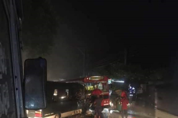 colombo kandy bus accident