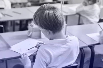 பிரித்தானியாவில் கிறிஸ்துமஸ் வாரத்தில் மருத்துவமனையை நாடிய நூற்றுக்கணக்கான சிறார்கள்