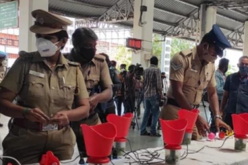 '’எல்லாரும் ஆவி பிடிங்க ’’ சென்னை சென்ட்ரல் போலீசாரின் புதிய முயற்சி!
