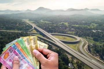 அதிவேக நெடுஞ்சாலைகளில் கட்டணத்தை திருடும் காசாளர்கள்