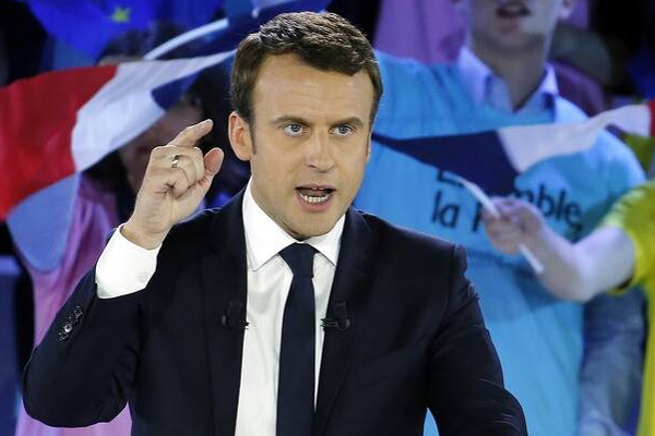 பிரான்ஸ் ஜனாதிபதி மேக்ரானை கத்தியால் தாக்கி கொல்ல திட்டம்! | Plan To Kill French President Macron With A Knife