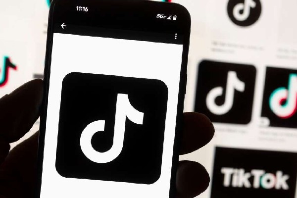 கனடாவில் சர்ச்சையில் சிக்கிக் கொண்ட டிக்டாக் நிறுவனம் | Tiktok Under Investigation By Canadian
