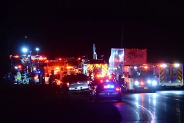 கனடாவில் இடம்பெற்ற கோர வாகன விபத்து ஐவர் பலி