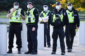 இலங்கை பொலிஸார் விடயத்தில் ஸ்கொட்லாந்திற்கு அதிகரிக்கும் அழுத்தம்!