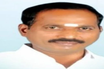 சேந்தமங்கலம் தொகுதியில் சுயேட்சையாகப் போட்டியிட உள்ளார் அதிமுக எம்.எல்.ஏ.