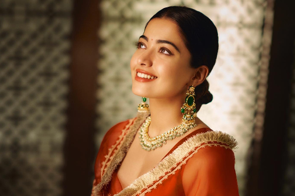 உயிர் தப்பிய ராஷ்மிகா.. வெளியிட்ட அதிர்ச்சி புகைப்படம் | How I Escaped Death Rashmika Photo