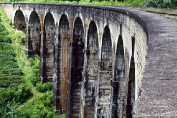 இலங்கையின் முக்கிய பகுதியில் குவிந்த வெளிநாட்டு பயணிகள்