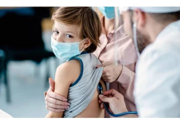 இந்த கொரோனா தடுப்பூசியால் எந்த பக்கவிளைவுகள் இல்லை! 12-15 வயதுகுட்பட்டவர்கள் போட்டுக் கொள்ளலாம்: ஐரோப்பிய ஒன்றியம் அனுமதி