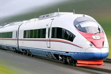 வெறும் 3 மணி நேரம்தான்; மும்பை - ஐதராபாத் போயிடலாம் - எந்த ரயில் தெரியுமா?