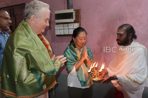 மலையக தமிழ்மக்களை சந்தித்த அமெரிக்க உயரதிகாரி | American Dignitary Met The Hilly Tamils