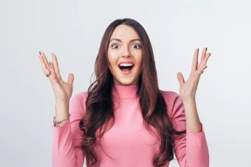 7,700 யூரோவுக்கு ஏலம்போன தலைமுடி!