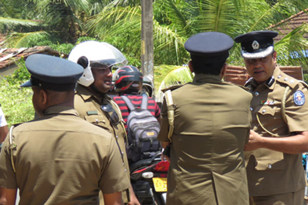 இலங்கையில் பாடசாலை கழிவறையில் வைத்து துஷ்பிரயோகம் செய்த ஆசிரியர் | Teacher Abused The Girl In School Toilet