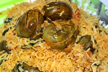 சுவையான கத்தரிக்காய் பிரியாணி... சில நிமிடங்களில் செய்வது எப்படி?