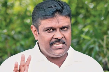 அரசாங்கத்தின் தவறான கொள்கையால் மக்களுக்கு போராட்டமான வாழ்க்கை - சார்ள்ஸ் நிர்மலநாதன்