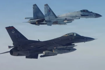 அலாஸ்கா அருகே ரஷ்ய இராணுவ விமானங்கள் – அமெரிக்கா, கனடா கண்காணிப்பு