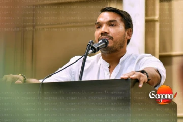 අපි රැළිය තියන්නේ මේනිසයි මේ පාර නම් ආණ්ඩුවට බේරීමක් නෑ පුතේ - නාමල් කියයි