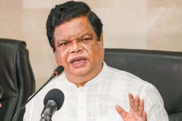 பெண் ஊடகவியலாளர் மீதான பாலியல் துன்புறுத்தல்: விசாரணைகள் ஆரம்பம்! | Sexual Harassment Of Female Journalist பெண் ஊடகவியலாளர் மீதான பாலியல் துன்புறுத்தல்: விசாரணைகள் ஆரம்பம்! | Sexual Harassment Of Female Journalist