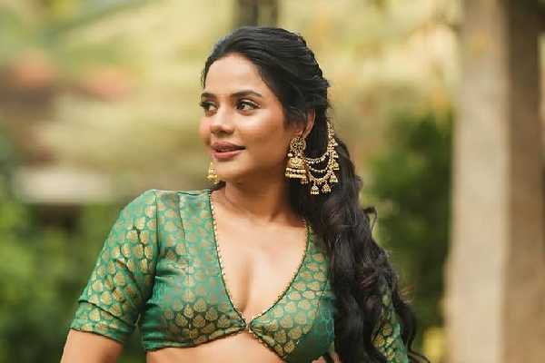 நடிகை ஐஸ்வர்யா தத்தாவின் ரீசெண்ட் கிளாமர் கிளிக்ஸ்.. | Actress Aishwarya Dutta Recent Photoshoot Post நடிகை ஐஸ்வர்யா தத்தாவின் ரீசெண்ட் கிளாமர் கிளிக்ஸ்.. | Actress Aishwarya Dutta Recent Photoshoot Post