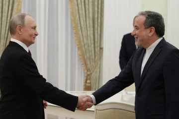 கிரெம்ளின் மாளிகையில் புடினை சந்தித்த ஈரான் அமைச்சர்: அணு ஆயுதப் பிரச்சனை குறித்து பேசியதென்ன?