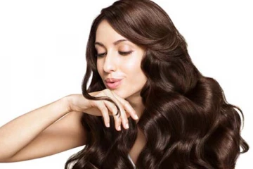 தலைமுடியினை தினமும் சீவினால் என்ன ஆகும்? பலரும் அறியாத ஷாக்கிங் தகவல் இதோ