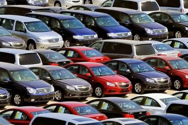 வாகன இறக்குமதி தொடர்பில் வெளியான தகவல் | Vehicle Imports Affecting Foreign Reserves
