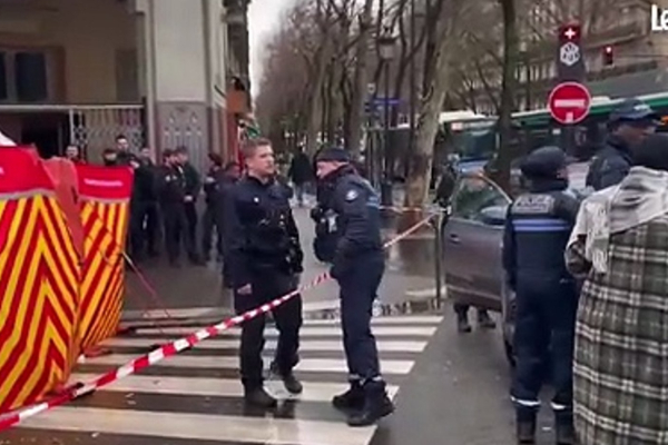 பிரான்ஸ் பரிசில் 20 வயதுடைய இளம் பெண் விபத்தில் பலி | Young Woman Died Paris Barb S Rochechouart பிரான்ஸ் பரிசில் 20 வயதுடைய இளம் பெண் விபத்தில் பலி | Young Woman Died Paris Barb S Rochechouart