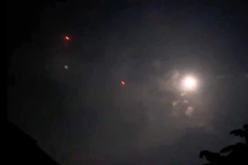 போர் நிறுத்த உடன்படிக்கையை உடனே மீறிய பாகிஸ்தான்- ஸ்ரீநகரில் ட்ரோன் தாக்குதல்