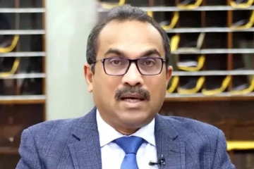කථානායකවරයාට එරෙහි විශ්වාසභංගය නොවැම්බර් 03 වැනිදා විවාදයට ගන් නෑ - බිමල් රත්නායක