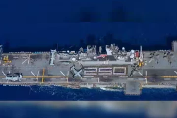 தென் சீனக்கடலில் அமெரிக்க விமானம், ஹெலிகப்டருக்கு நேர்ந்த அசம்பாவிதம்